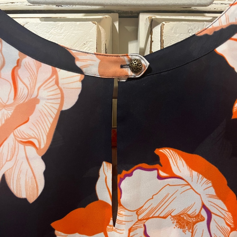 Cabi Blouse - Picture 5 of 5